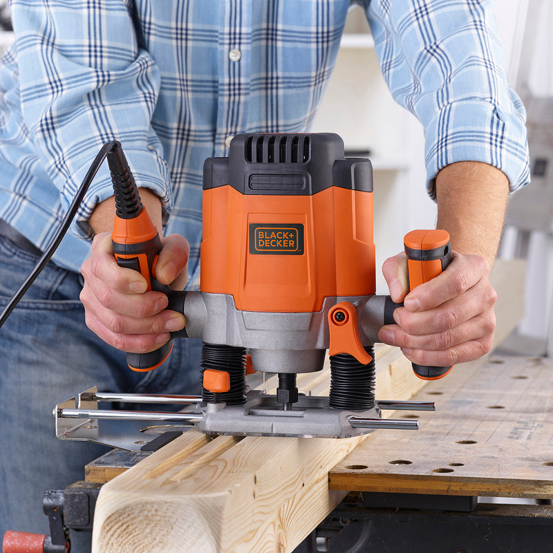 STANLEY Black & Decker Elektronik-Oberfräse KW1200E-QS, 1.200 W