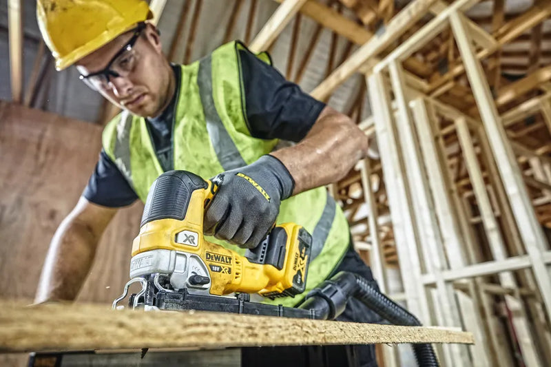 DeWALT Akku-Pendelhub-Stichsäge 18 V ohne Akku/Ladegerät
