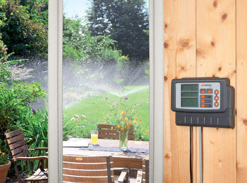 GARDENA Classic Bewässerungssteuerung 4030 für Netzbetrieb