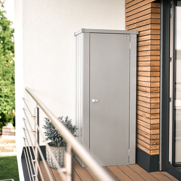 Biohort Terrassenschrank Julia M HIGH (77,7 × 57 × 180,9 cm) Silber-metallic