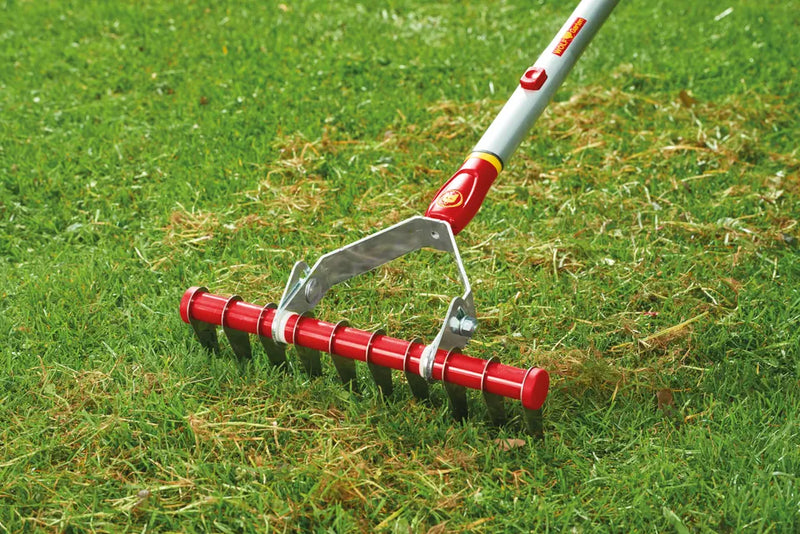 WOLF-Garten Pendel-Vertikutierer UG-M 3 (Rasenlüfter), 30 cm Arbeitsbreite