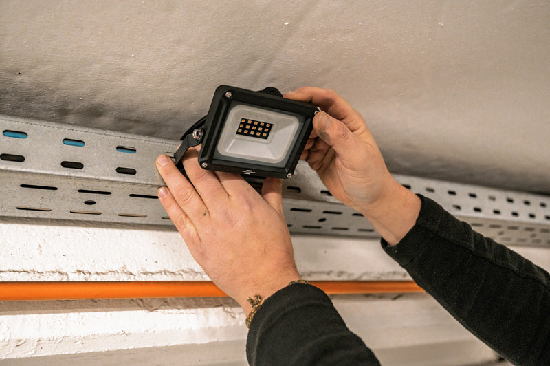 Brennenstuhl JARO LED Strahler 1060, 1150 lm, 10 W, IP65