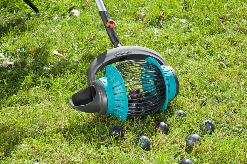 GARDENA cs-Rollsammler mit Holzstiel 130 cm, Set mit 10 Geräten