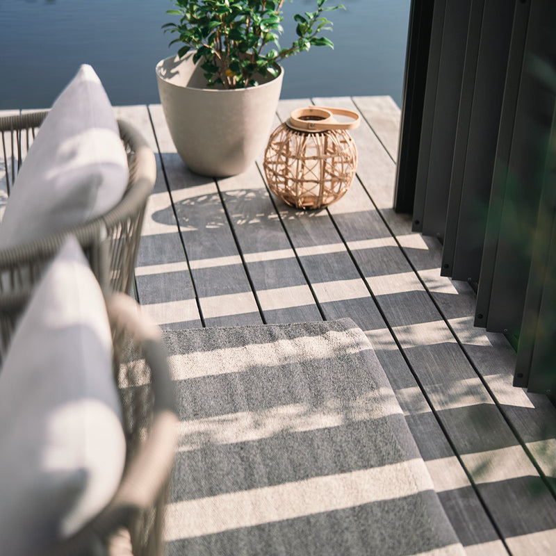 Biohort Pergola – Milieubild, 4x3 dunkelgrau Lam-silber