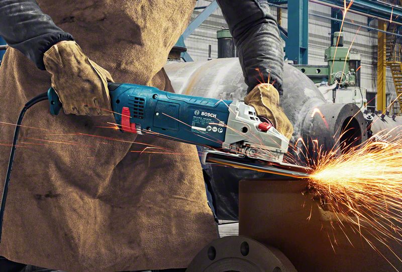 Bosch GWS 24-230 PZ Winkelschleifer im Karton, 230 mm