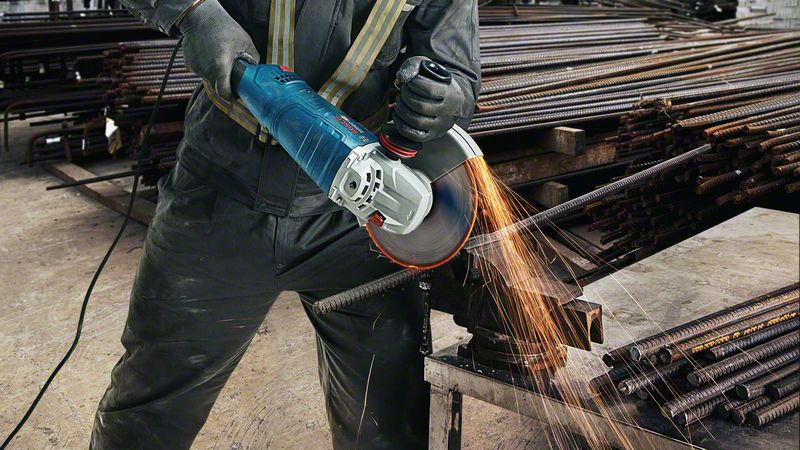 Bosch GWS 24-230 PZ Winkelschleifer im Karton, 230 mm