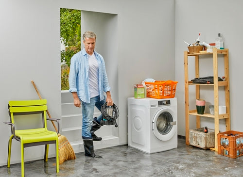 GARDENA Klarwasser-Tauchpumpe 11000, Tauchpumpe für Wasserförderung