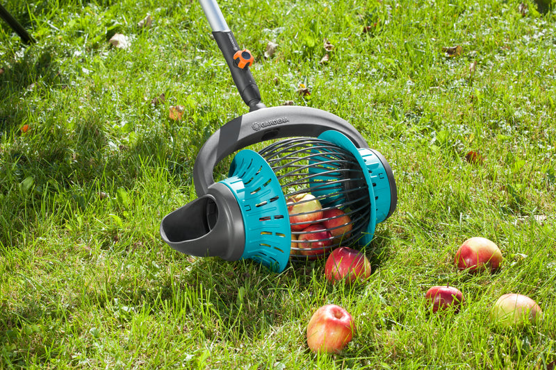 GARDENA cs-Rollsammler mit Holzstiel 130 cm, Set mit 10 Geräten