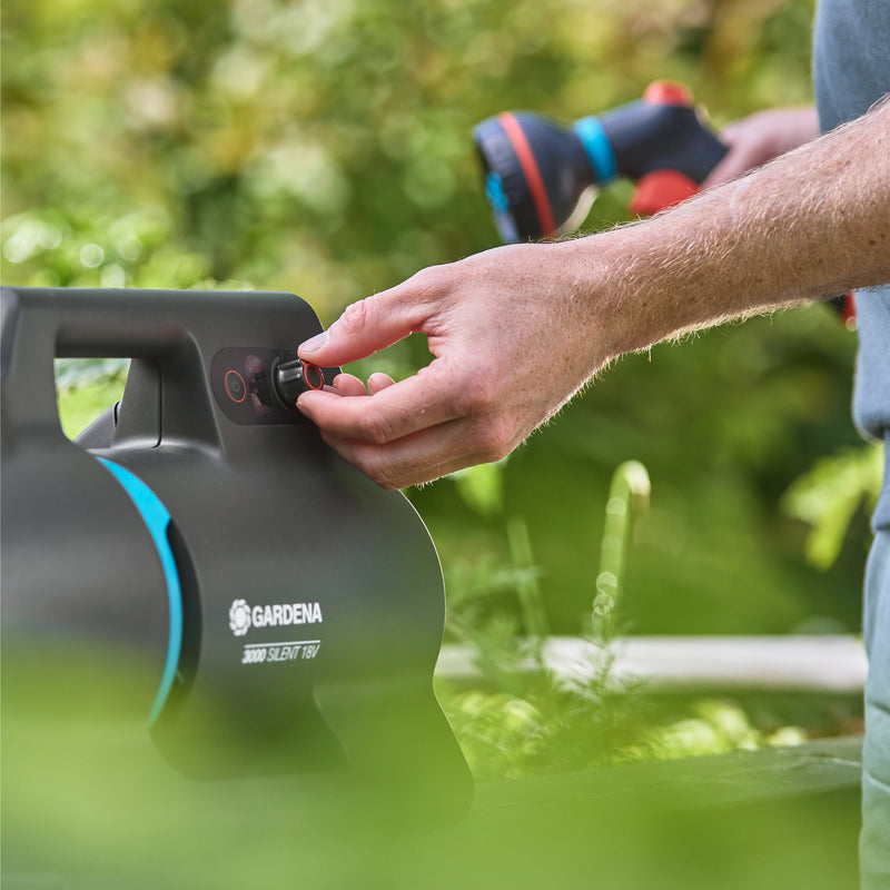 GARDENA Akku-Gartenpumpe 3000 Silent 18V solo P4A