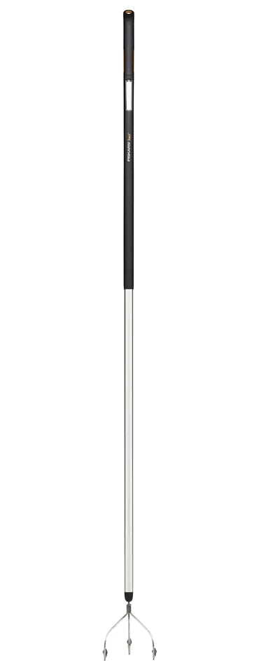 Fiskars Xact Grubber mit 3 Zinken, Stiel inklusive