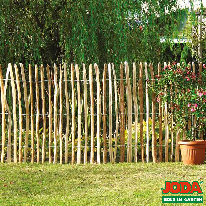 Joda® RUSTIK-ROLLZAUN Staketenzaun aus Holz, naturbelassen, Haselnuss