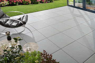 KANN Xera® Terrassenplatte grau-meliert, strukturiert 60x60x2cm
