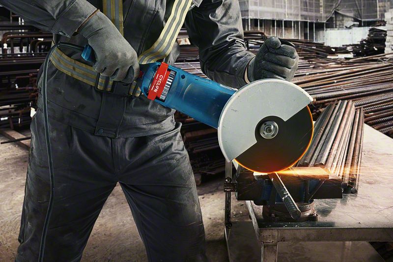 Bosch GWS 24-230 PZ Winkelschleifer im Karton, 230 mm