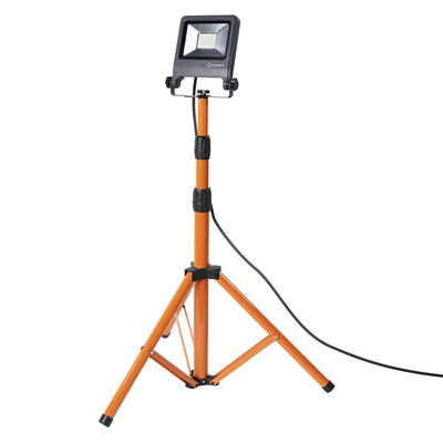 strahler led wokrlight 30w 840 tripod